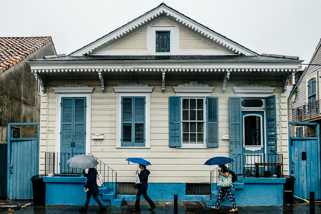 The little blue house